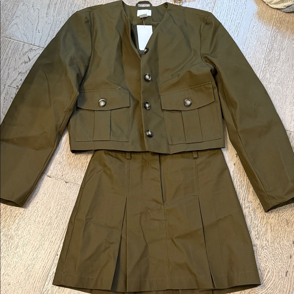 Olive Green Two-Piece Suit Set h and m new with tags